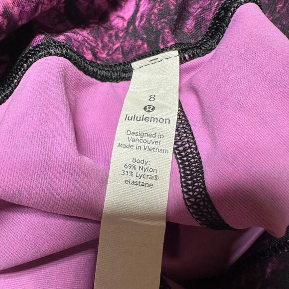 Lululemon Wunder Under High-Rise Tight Full-On Luxtreme Purple Camo Size 8 EUC - Picture 4 of 8